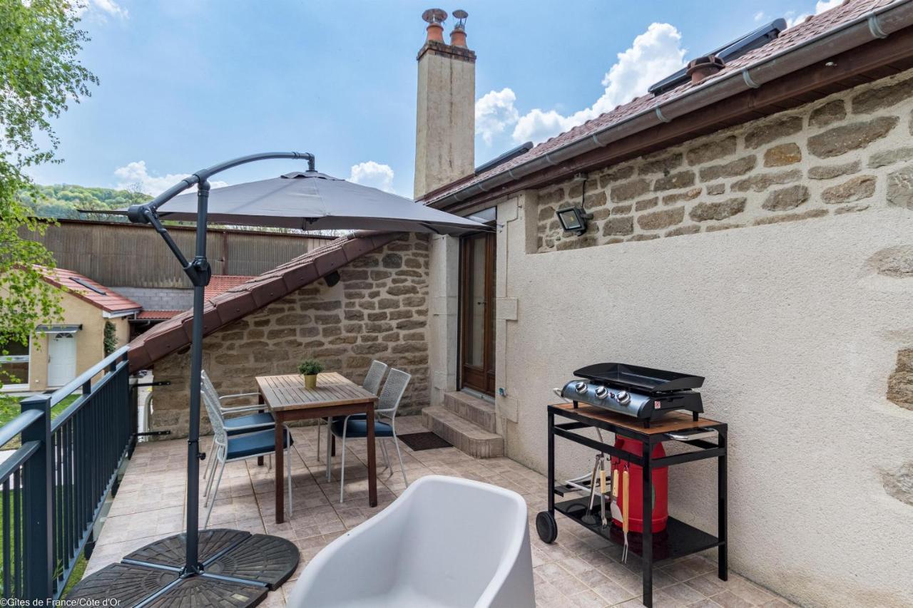 Les Gites Du Griffon Le Pin Aubigny-les-Sombernon ภายนอก รูปภาพ