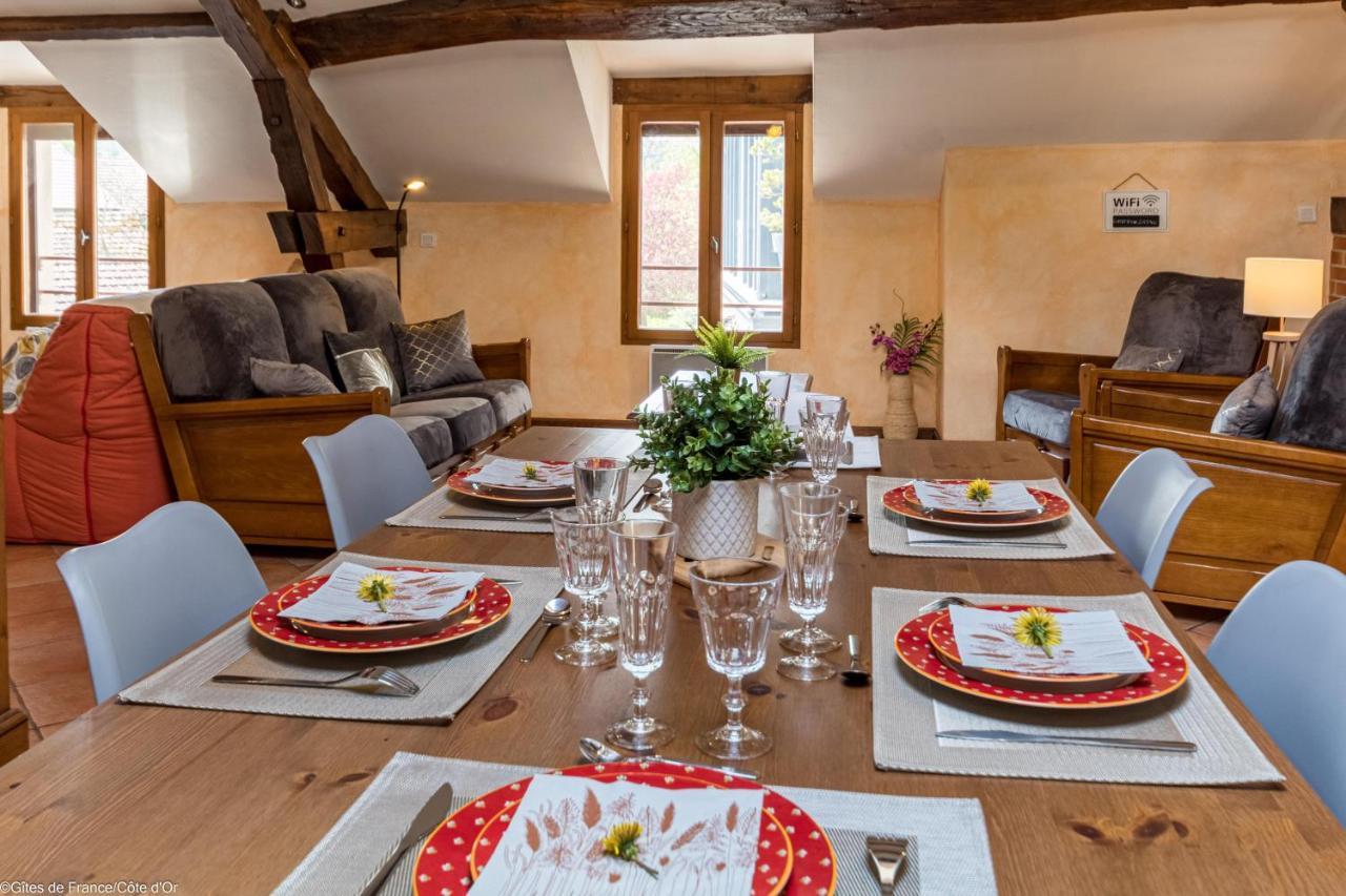 Les Gites Du Griffon Le Pin Aubigny-les-Sombernon ภายนอก รูปภาพ